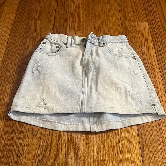 One X One Teaspoon Woman’s 2020 Mini High Waist Super Fitted Jean Skirt - Picture 1 of 6